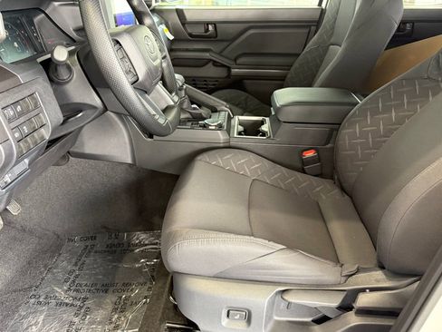 New 2026 Toyota Tacoma SR5 AWD/4WD image 17