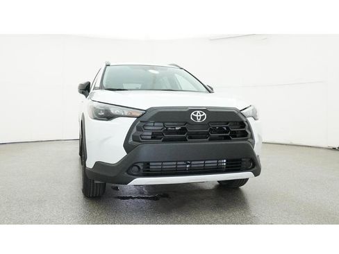 New 2026 Toyota Corolla Cross LE FWD image 30
