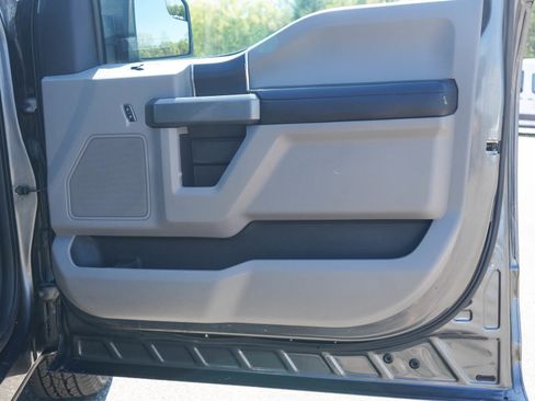 Used 2016 Ford F150 XLT w/ Trailer Tow Package AWD/4WD image 9