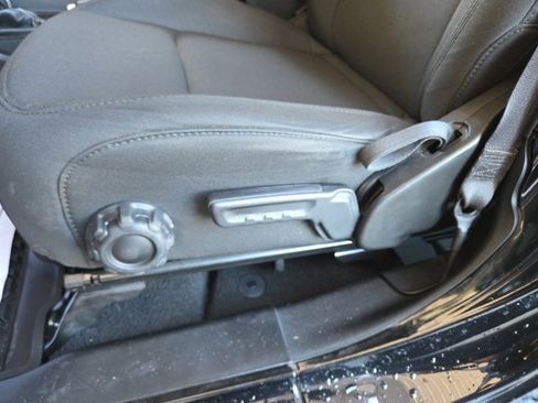 Used 2021 Jeep Wrangler Unlimited Sahara w/ Uconnect 4C Nav & Sound Group image 42