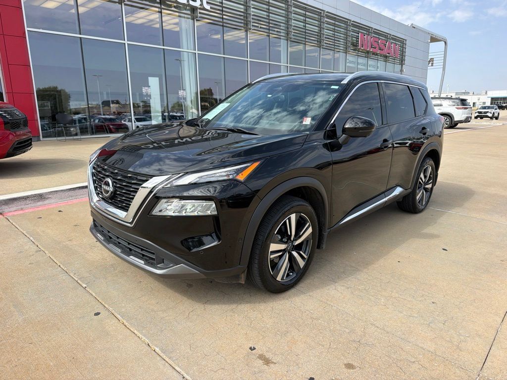 Used 2023 Nissan Rogue SL w/ SL Premium Package FWD image 1