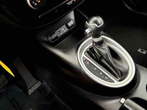 Used 2017 Kia Soul FWD image 16