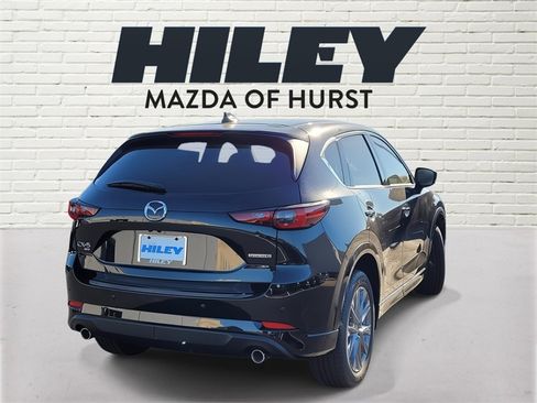 New 2025 MAZDA CX-5 AWD 2.5 S w/ Premium Plus Pkg image 3
