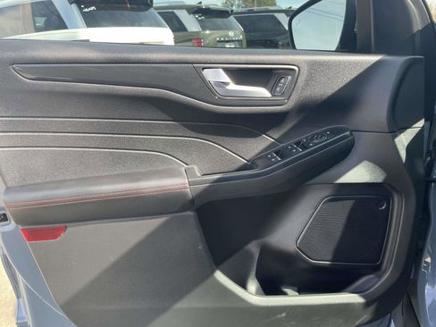 Used 2024 Ford Escape ST-Line w/ Cold Weather Package image 12