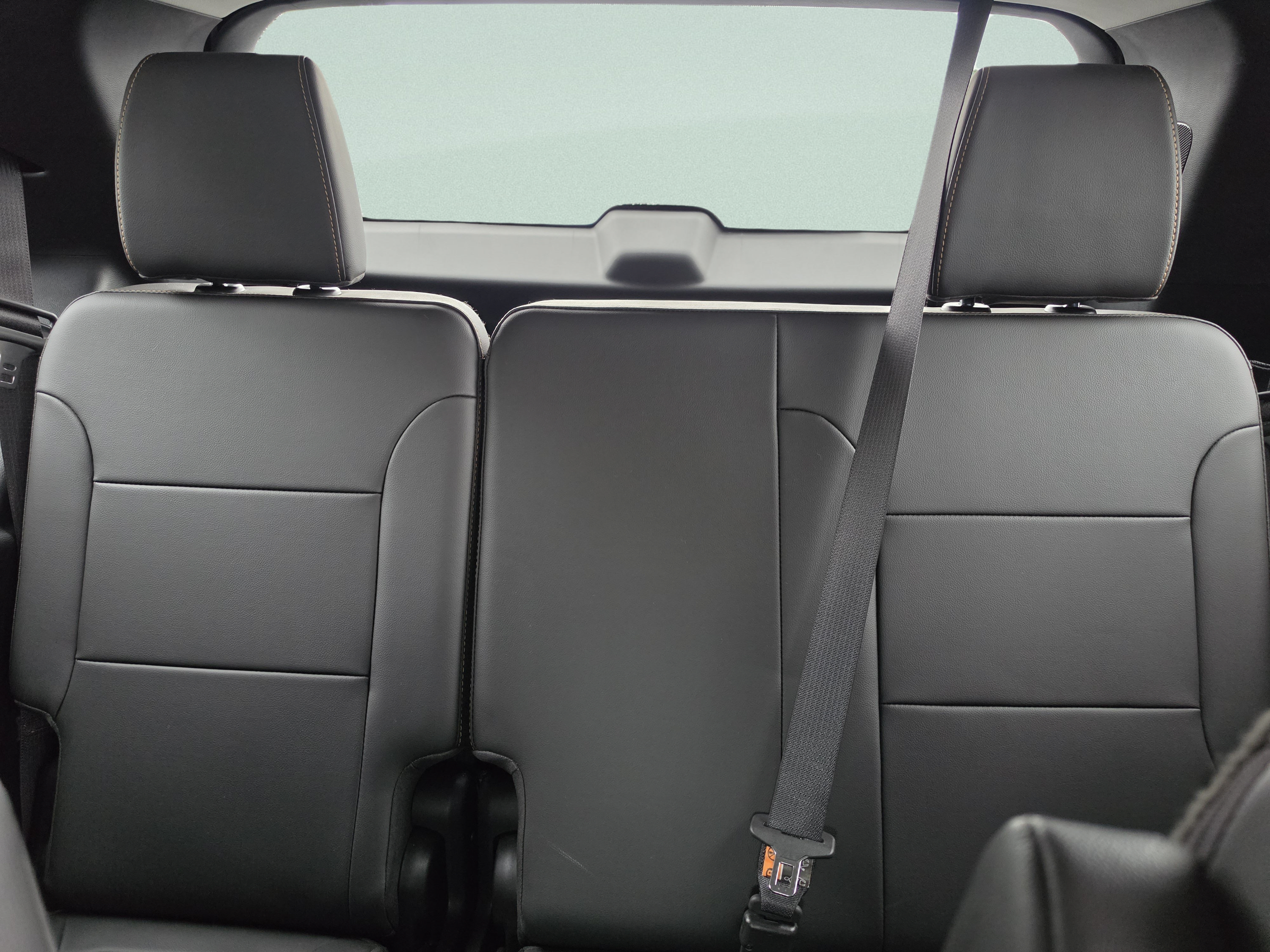 Used 2020 Chevrolet Traverse RS w/ LPO, Floor Liner Package FWD image 23