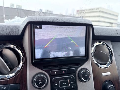 Used 2015 Ford F350 Lariat w/ Lariat Ultimate Package image 16