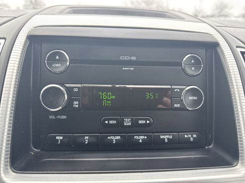 Used 2010 Ford Edge SEL image 13