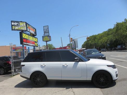 Used 2018 Land Rover Range Rover HSE AWD/4WD image 9