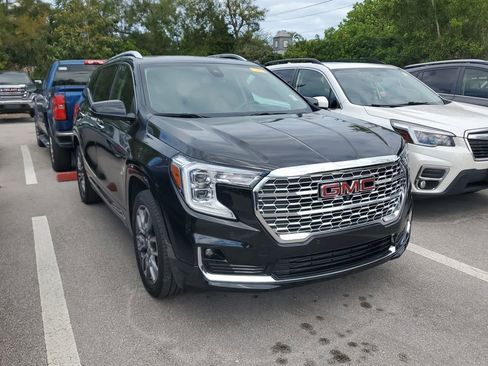 Certified 2022 GMC Terrain Denali w/ Denali Premium Package image 3
