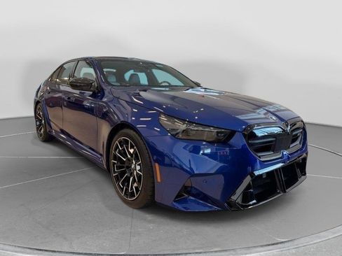 New 2026 BMW M5 w/ Carbon Package AWD/4WD image 9
