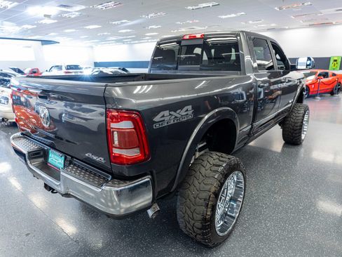 Used 2022 RAM 2500 Limited AWD/4WD image 5