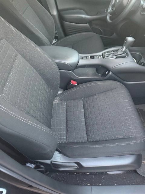 Used 2024 Honda HR-V LX image 11