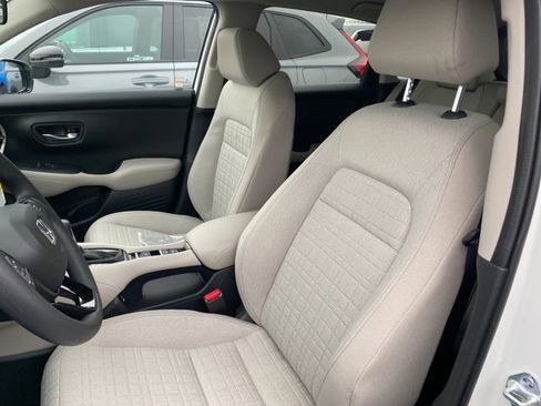 New 2026 Honda HR-V LX image 16