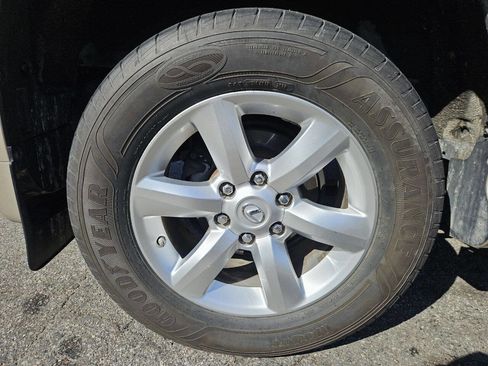 Used 2013 Lexus GX 460 w/ Comfort Plus Pkg image 30