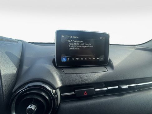 Used 2017 Toyota Yaris iA image 20