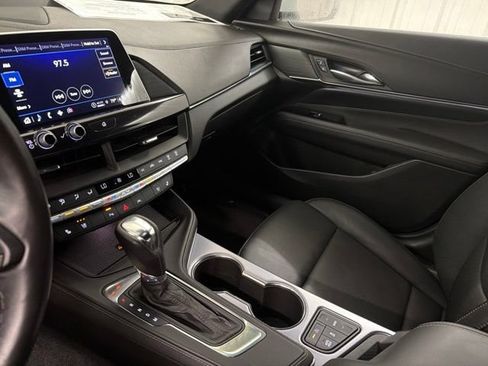 Used 2026 Cadillac CT4 Premium Luxury RWD image 29