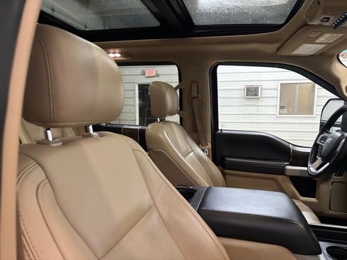 Used 2019 Ford F250 Lariat w/ Lariat Ultimate Package image 29
