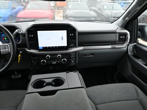 Used 2025 Ford F150 XLT w/ Equipment Group 301A Standard AWD/4WD image 20
