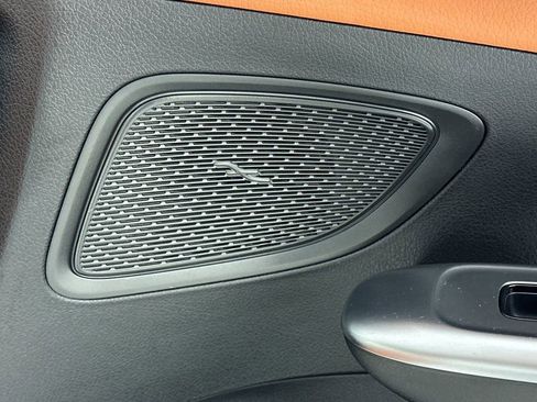 Certified 2025 Mercedes-Benz C 300 4MATIC Sedan image 22