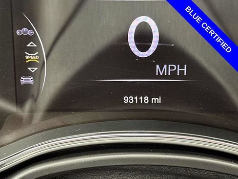 Used 2019 Jeep Grand Cherokee Laredo AWD/4WD image 13