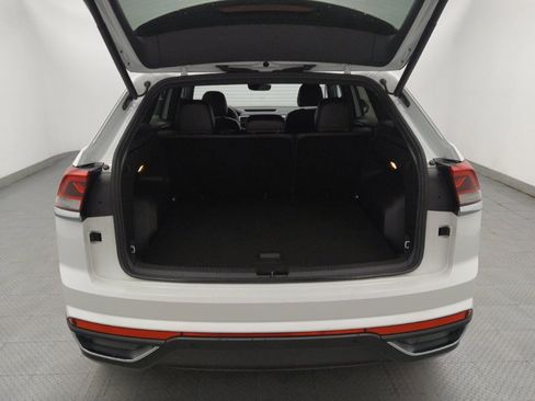 Used 2021 Volkswagen Atlas Cross Sport SE AWD/4WD image 29