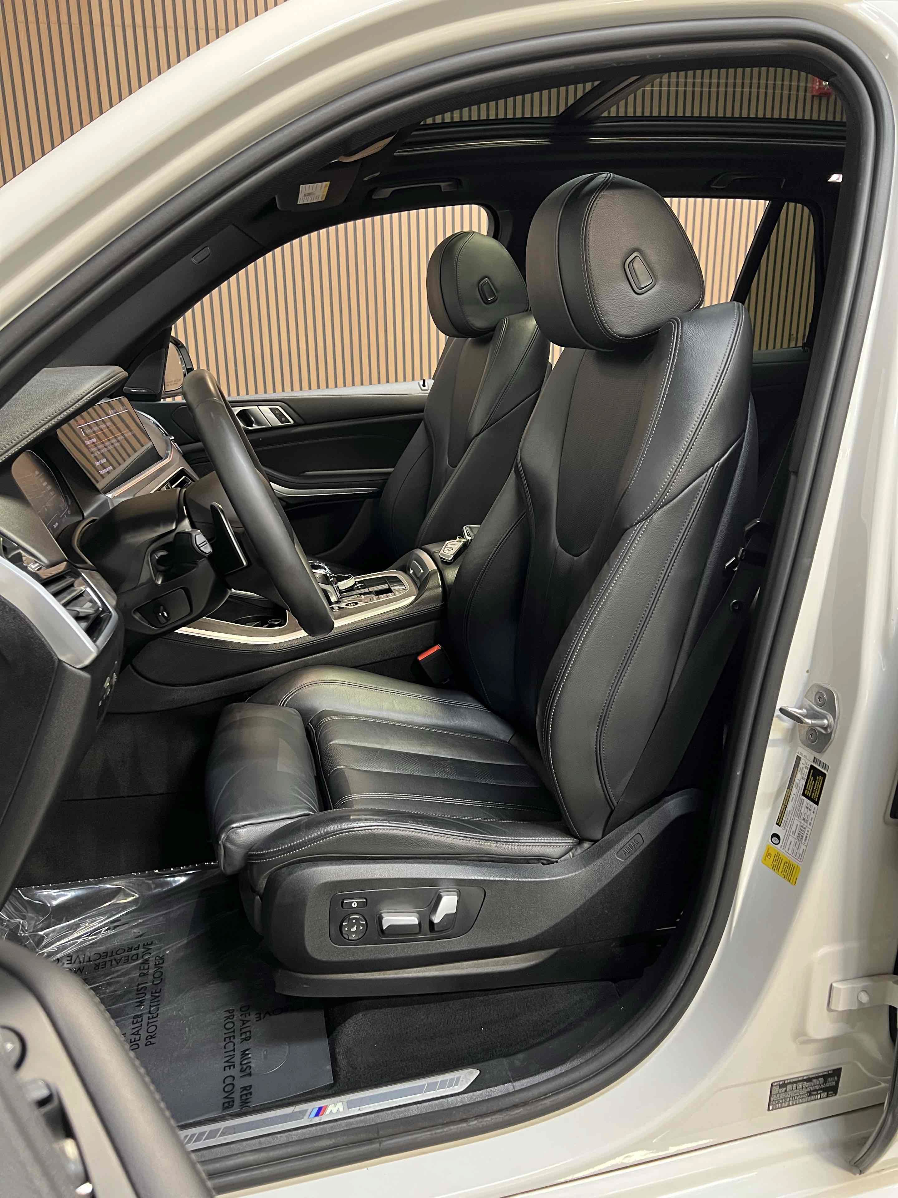 Used 2020 BMW X5 sDrive40i w/ M Sport Package RWD image 51