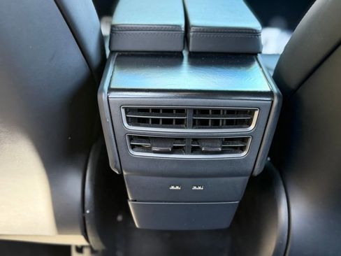 Used 2018 Tesla Model X 100D image 52