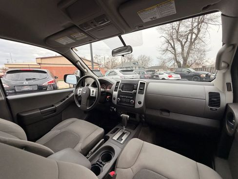 Used 2015 Nissan Xterra S w/ Value Package image 28