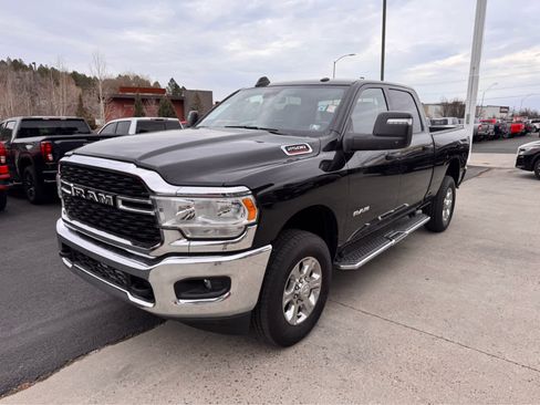 Used 2024 RAM 2500 Big Horn w/ Bed Utility Group image 1