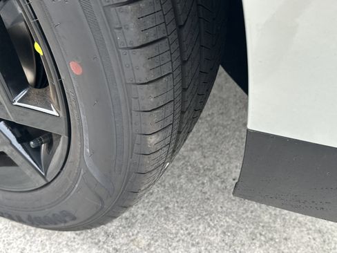 New 2026 Kia Carnival SX Prestige FWD image 12