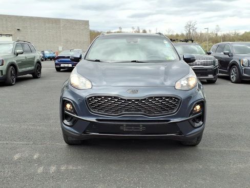 Used 2022 Kia Sportage Nightfall Edition image 4