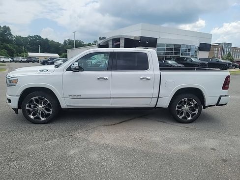 Used 2022 RAM 1500 Limited w/ Body Color Bumper Group AWD/4WD image 4