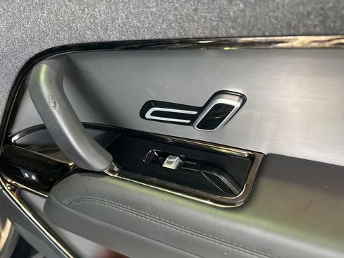 Used 2024 Land Rover Range Rover Sport Dynamic SE image 35