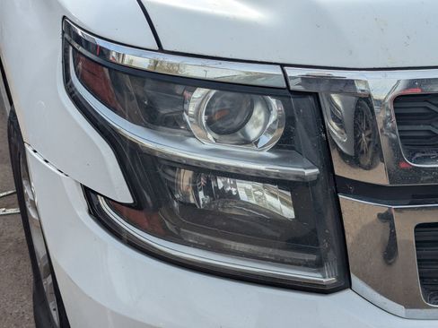 Used 2020 Chevrolet Suburban LT RWD image 4