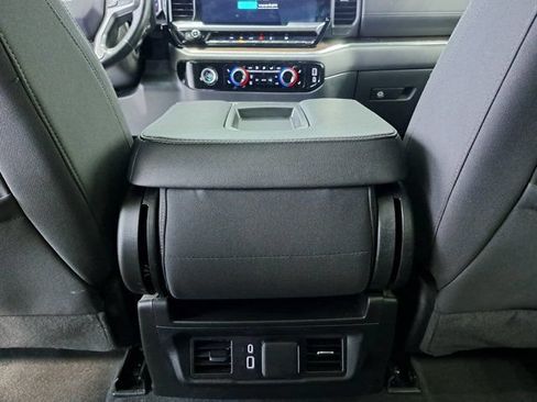 Used 2024 Chevrolet Silverado 1500 LT AWD/4WD image 25