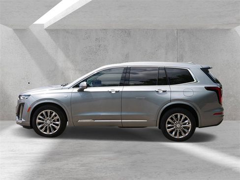 Used 2023 Cadillac XT6 Premium Luxury image 5