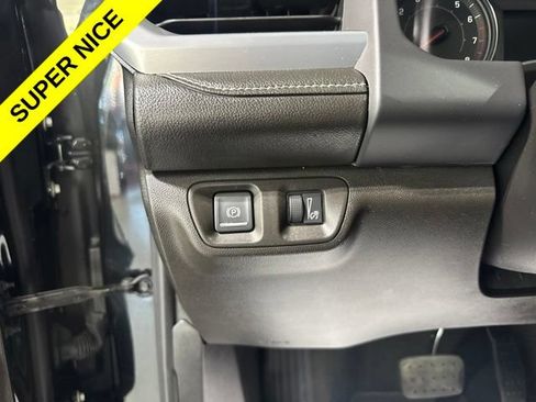 Used 2023 GMC Acadia SLE AWD/4WD image 16