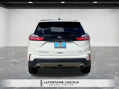 Used 2024 Ford Edge Titanium w/ Equipment Group 301A AWD/4WD image 4