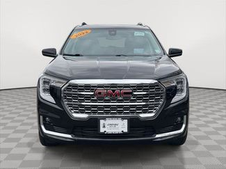 Used 2022 GMC Terrain Denali w/ LPO, 'HIT The Road' Package video 2
