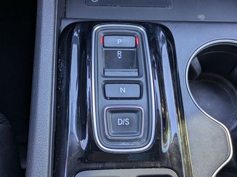 Used 2023 Honda Pilot Elite image 16