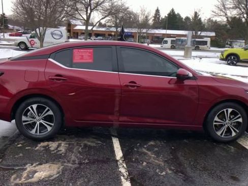 Certified 2023 Nissan Sentra SV image 9