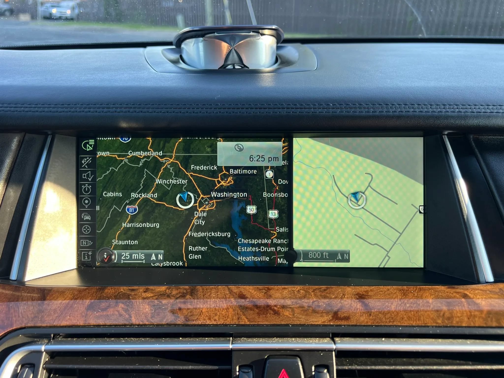 Used 2013 BMW 750Li xDrive w/ Executive Pkg AWD/4WD image 28