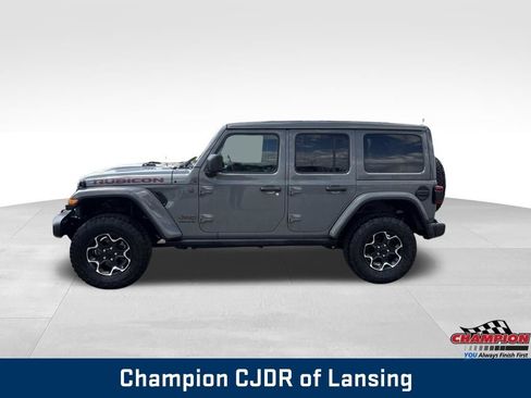 Used 2023 Jeep Wrangler Unlimited Rubicon w/ LED Lighting Group AWD/4WD image 4