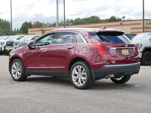 Used 2017 Cadillac XT5 Premium Luxury AWD/4WD image 5