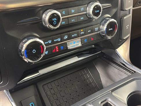 Certified 2024 Ford F150 King Ranch AWD/4WD image 21