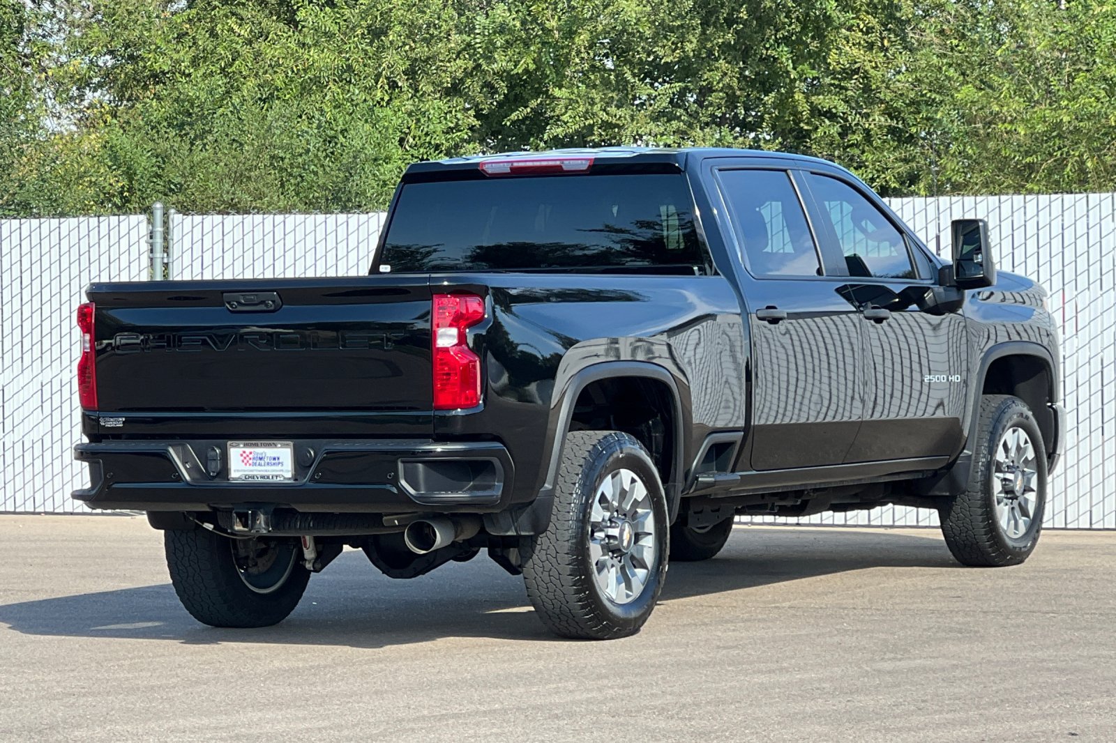 Used 2025 Chevrolet Silverado 2500 Custom w/ Custom Value Package AWD/4WD image 4