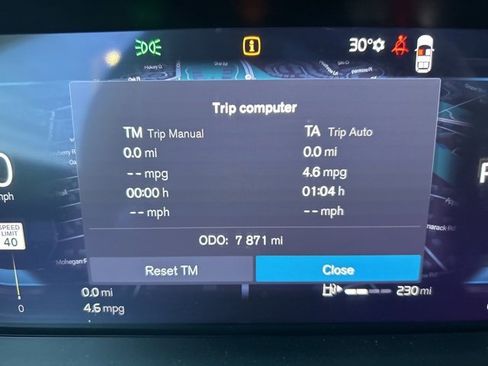 Used 2025 Volvo XC90 B5 Plus image 21