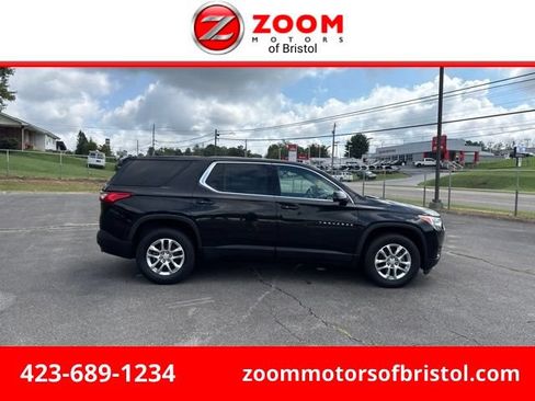 Used 2020 Chevrolet Traverse LS w/ LPO, Floor Liner Package FWD image 1