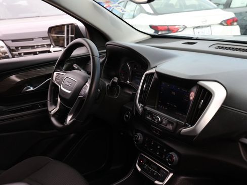 Used 2024 GMC Terrain SLE AWD/4WD image 20