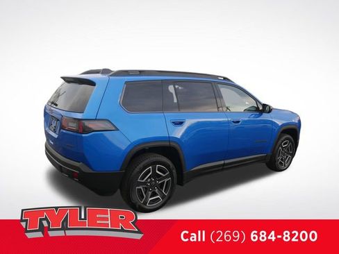 New 2026 Jeep Cherokee Laredo AWD/4WD image 8